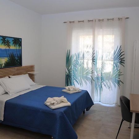 B&B La Dimora Di Nonno Lucio Pozzuoli Bagian luar foto